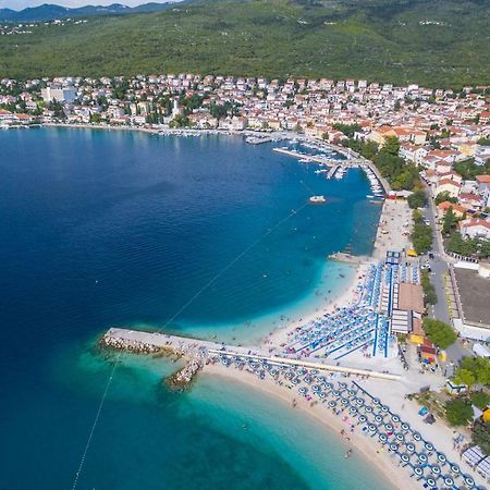 Apartment Nevelina Selce Bagian luar foto