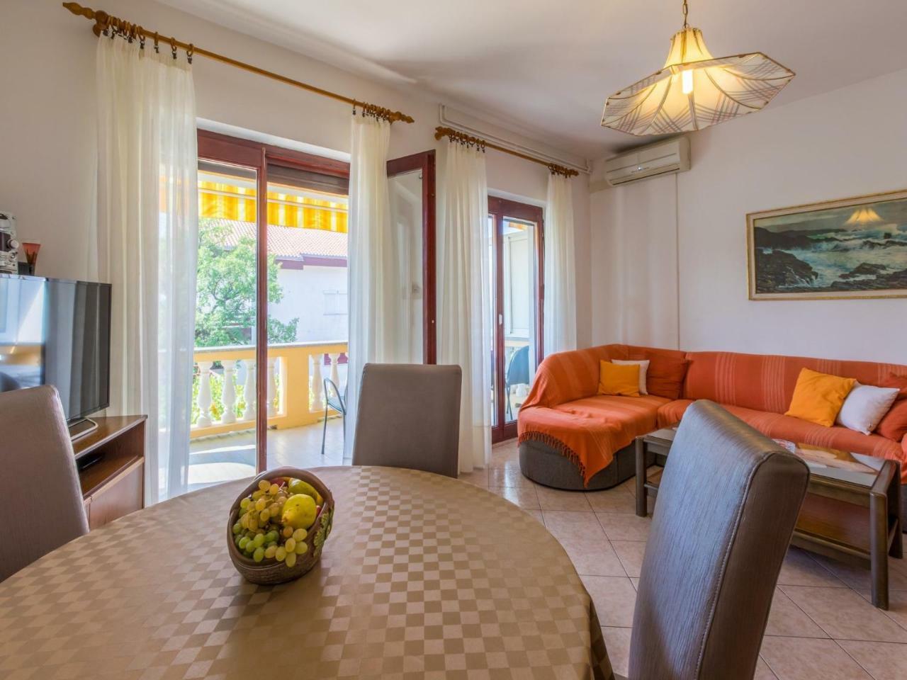 Apartment Nevelina Selce Bagian luar foto