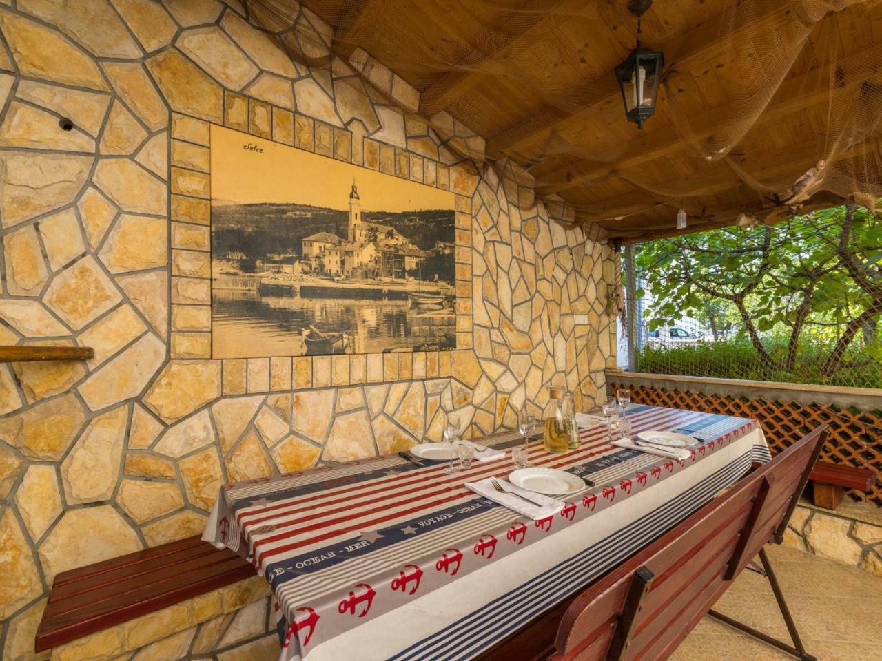 Apartment Nevelina Selce Bagian luar foto