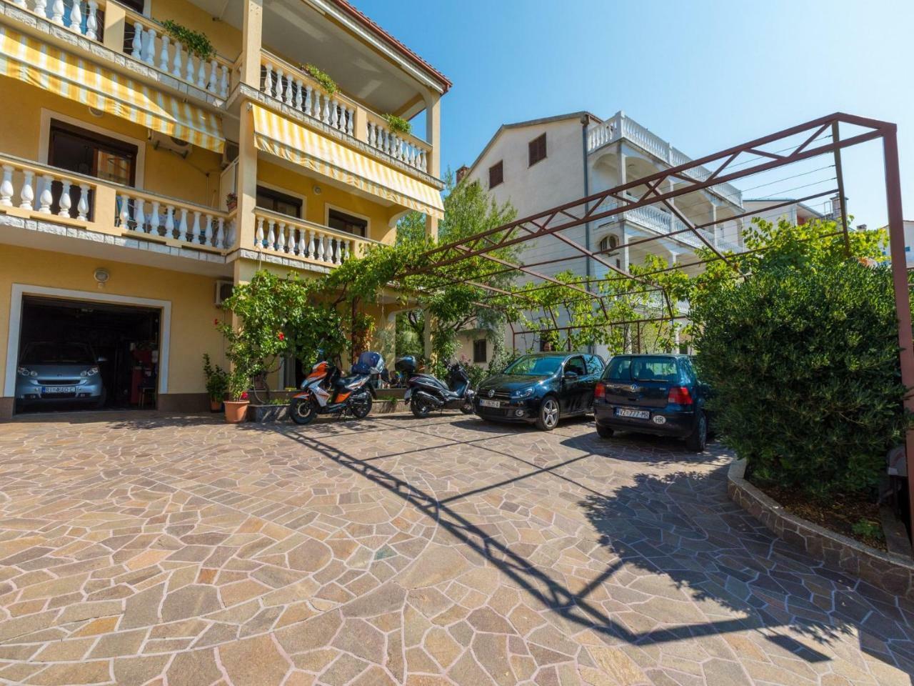 Apartment Nevelina Selce Bagian luar foto